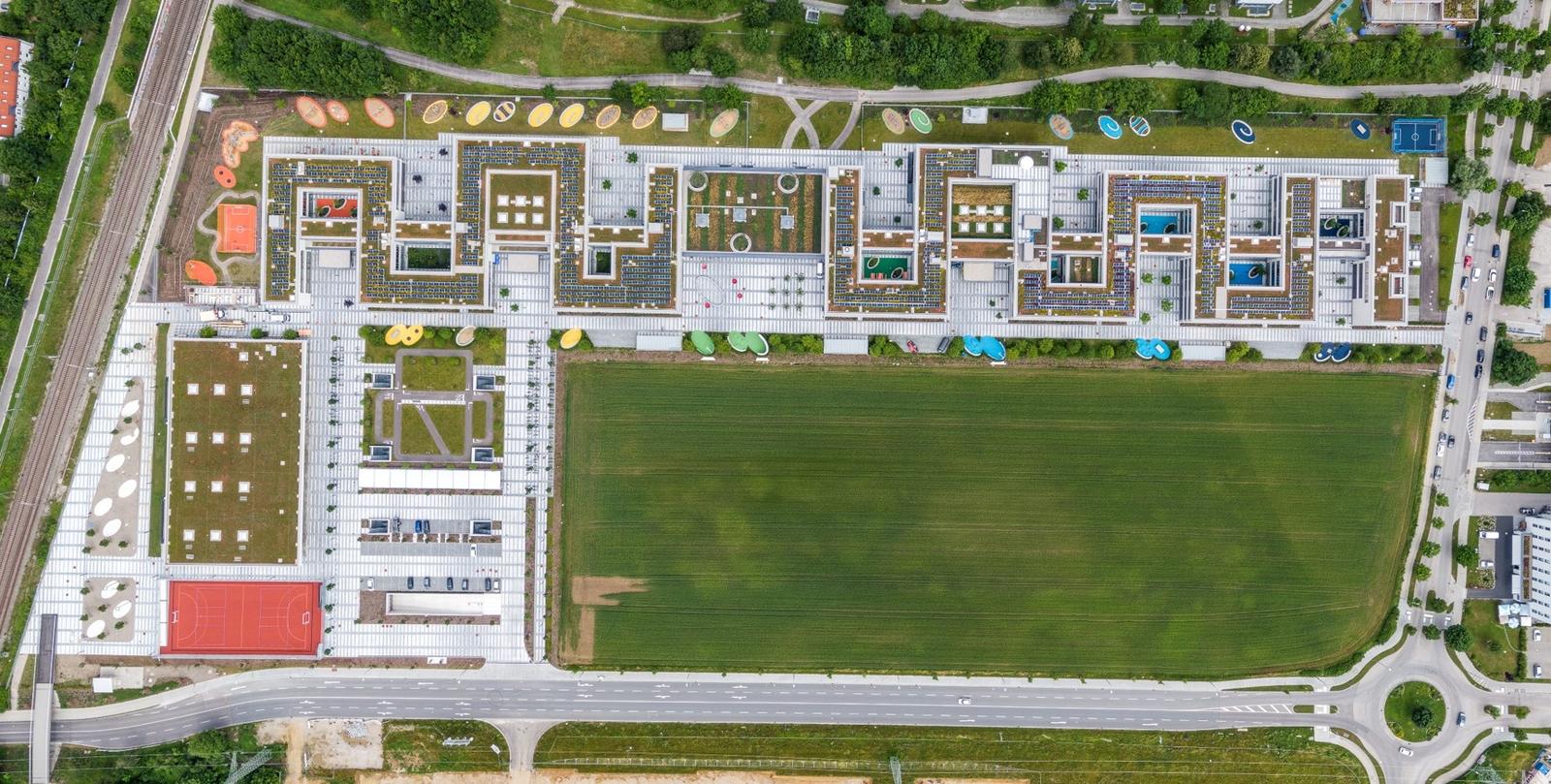 P-ID:2636-Schulcampus Unterföhring, Deutschland